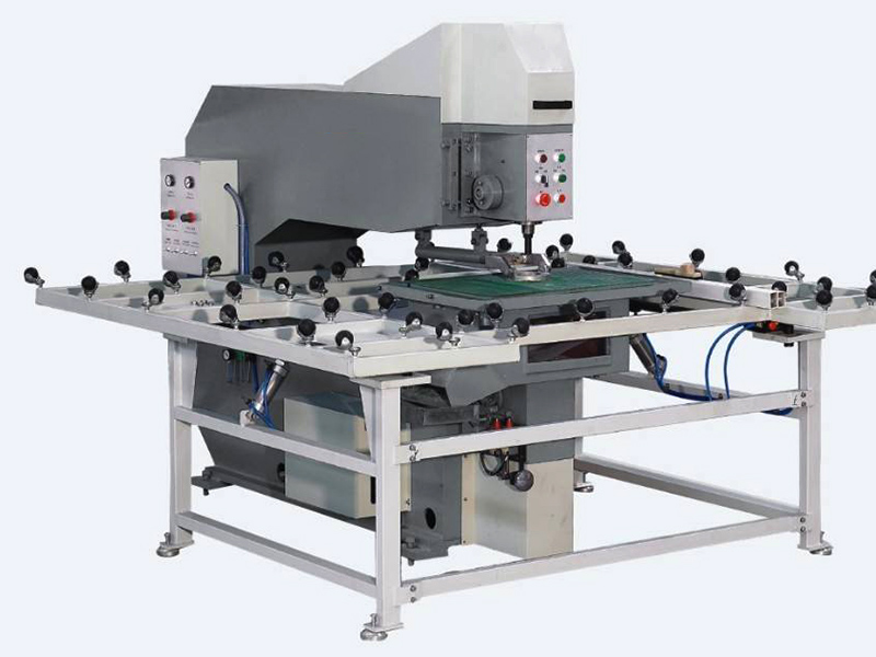 玻璃鉆孔機怎么對齊上下鉆頭?注意事項