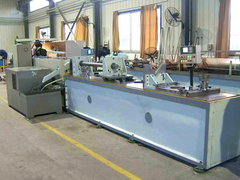 模具深孔鉆機床學(xué)習(xí)要先會啥?